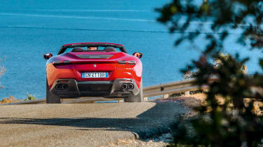 Ferrari Roma Spider